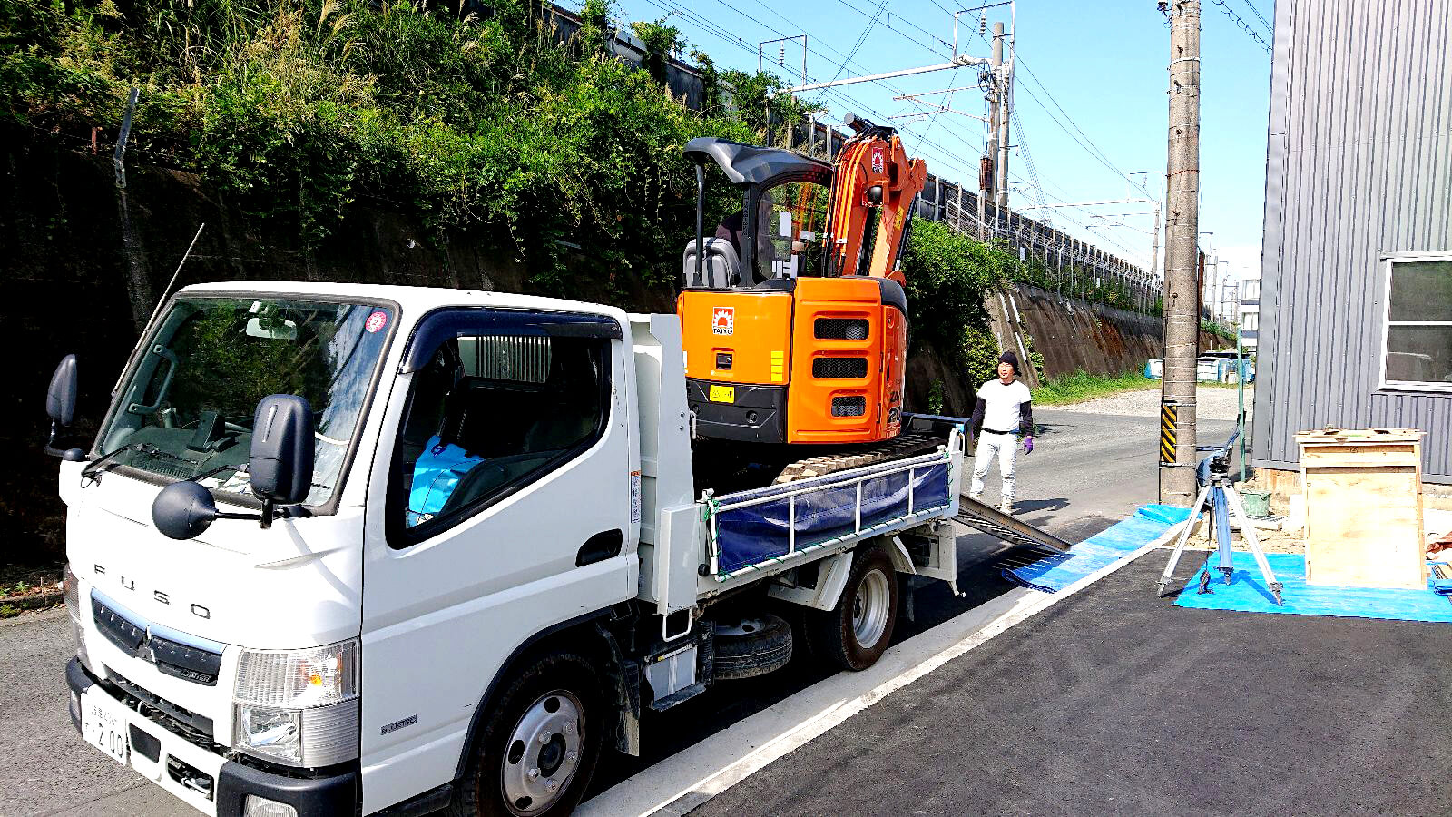 大型野立看板