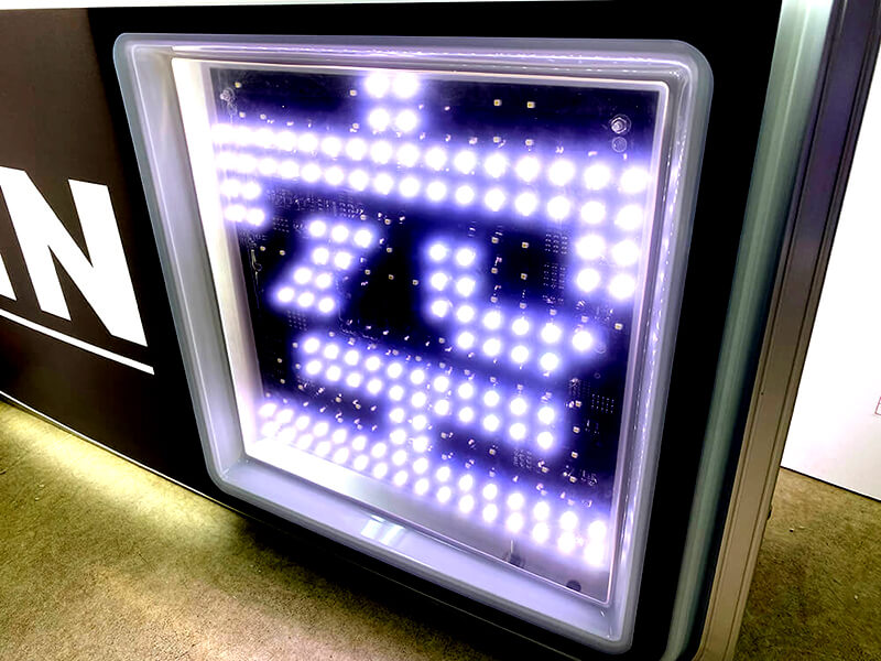 LED内照・電光掲示板